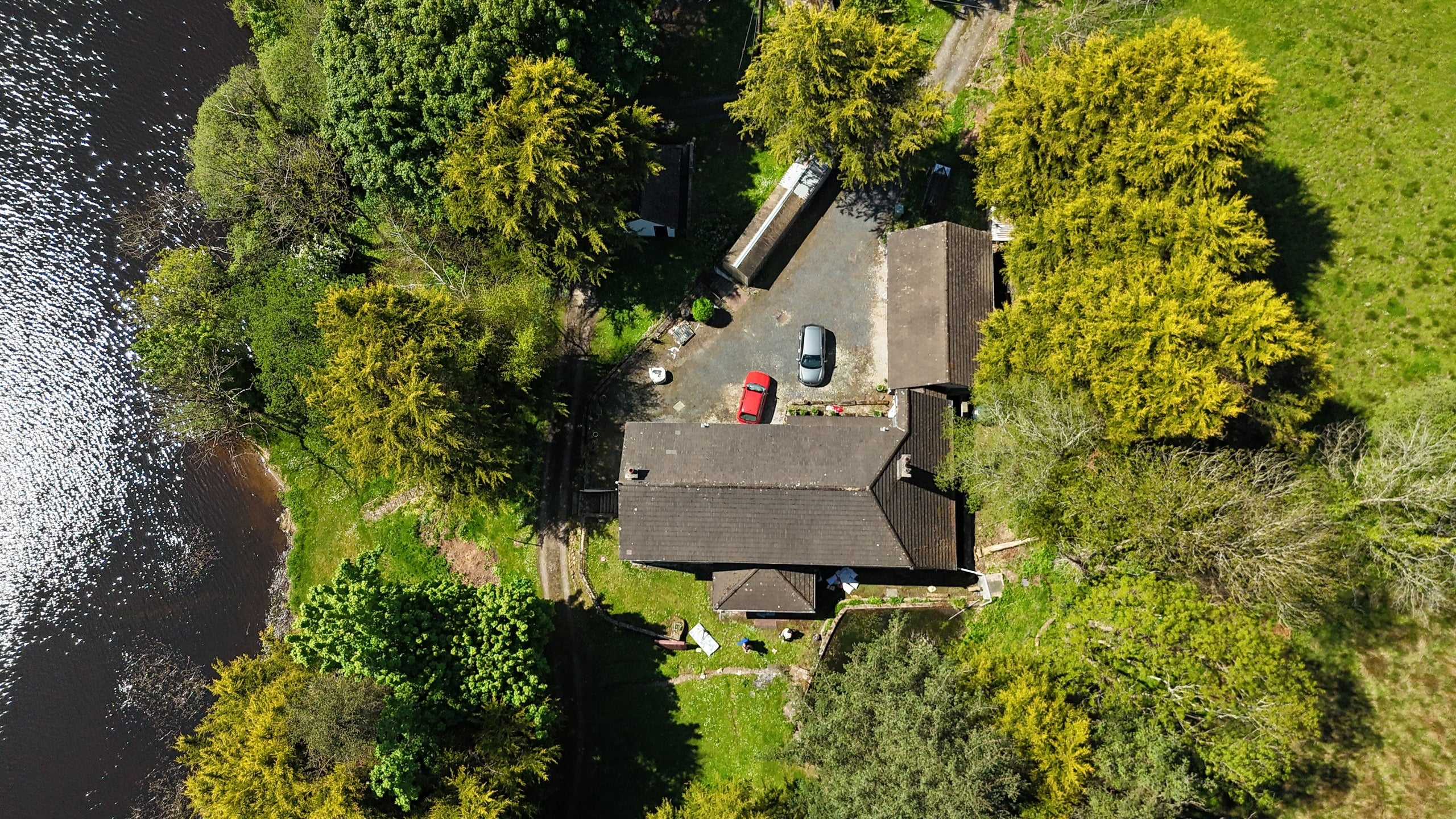 Overhead photograph of the residence beside the lakeshore